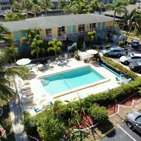 Hideaway Waterfront Resort Cape Coral Dış mekan fotoğraf