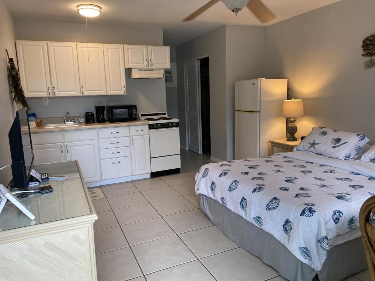 Hideaway Waterfront Resort Cape Coral Dış mekan fotoğraf