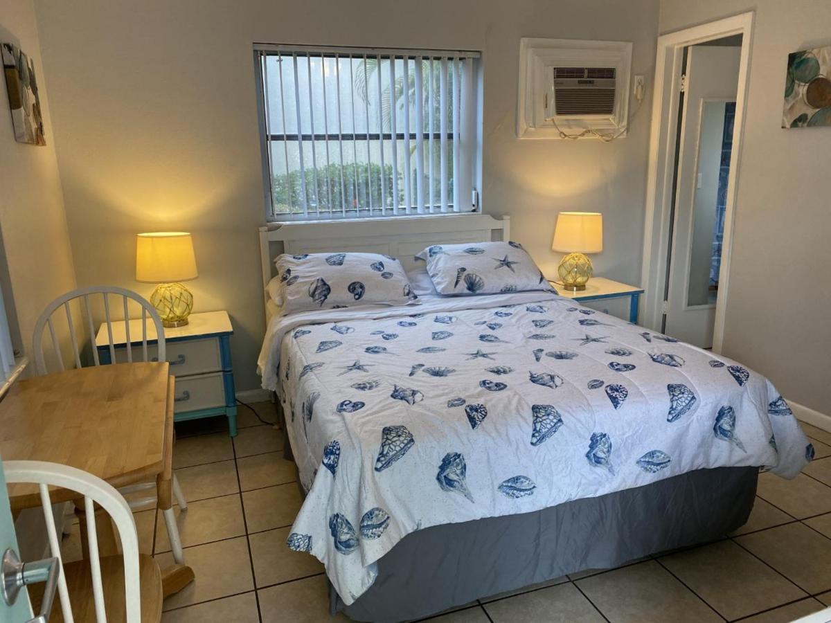 Hideaway Waterfront Resort Cape Coral Dış mekan fotoğraf
