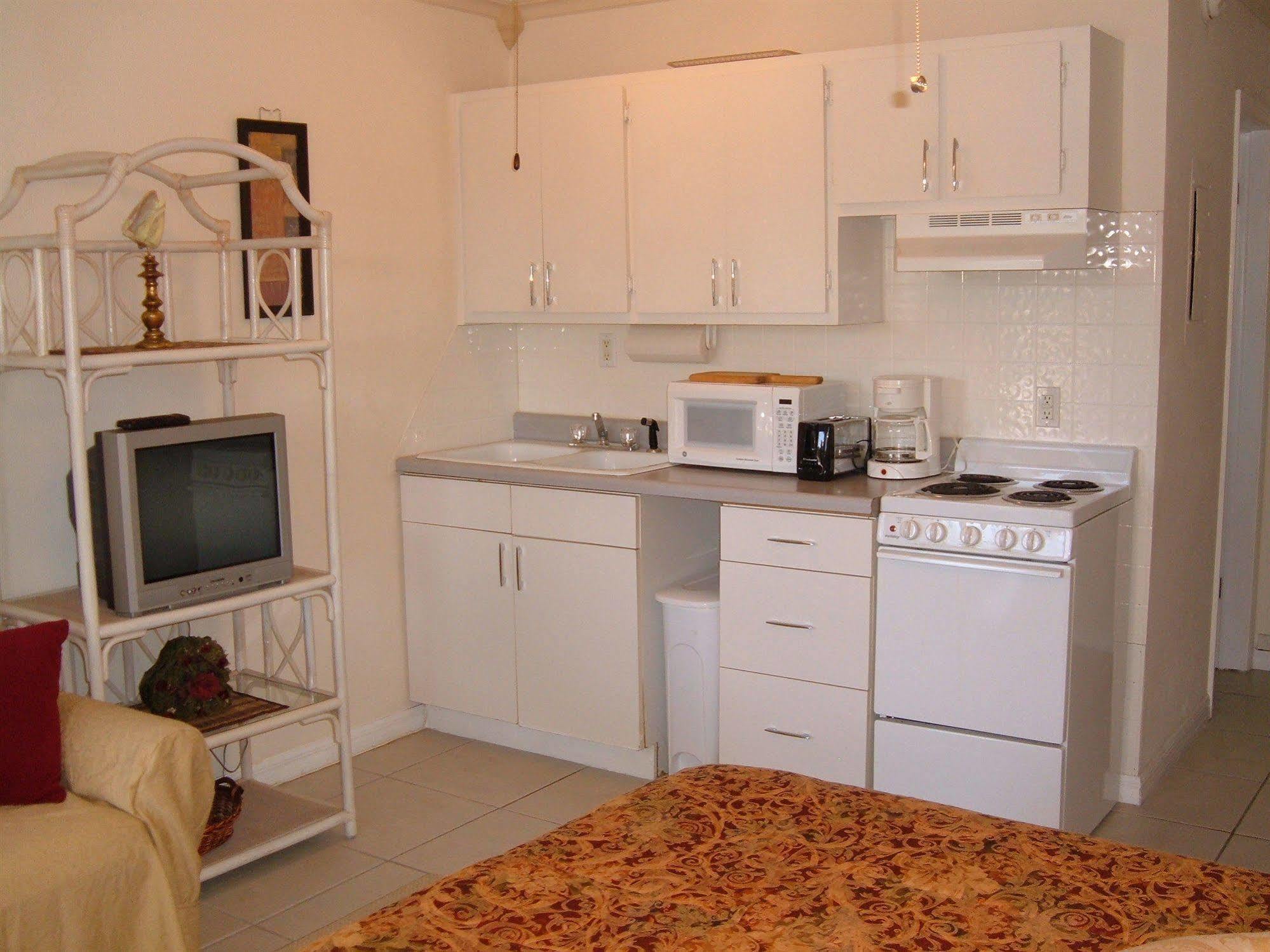 Hideaway Waterfront Resort Cape Coral Dış mekan fotoğraf